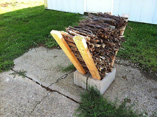 Another variation of the tool-less firewood rack...