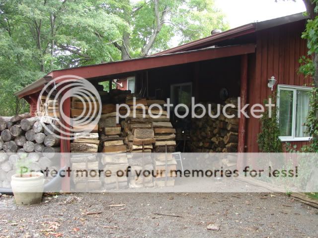[Hearth.com] Sarah explains woodpiles