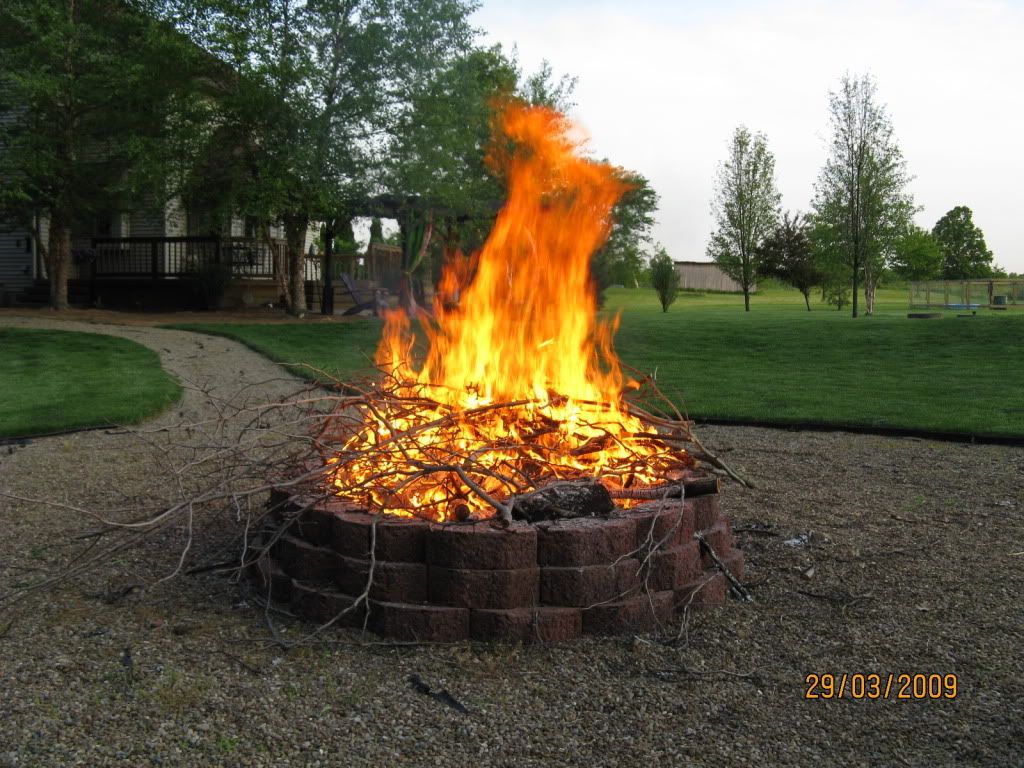 [Hearth.com] Post up pics of your outdoor fireplace/firepit