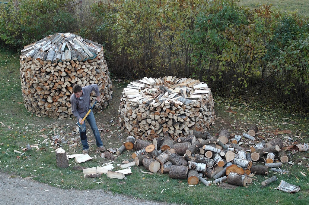 best way to stack firewood