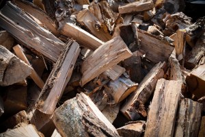 firewood-1-20221019-300x200.jpg